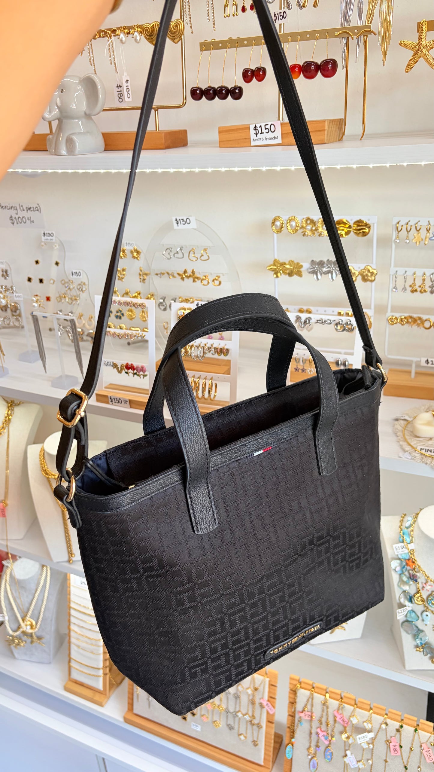 Bolsa Dama Negra Tommy Hilfiger