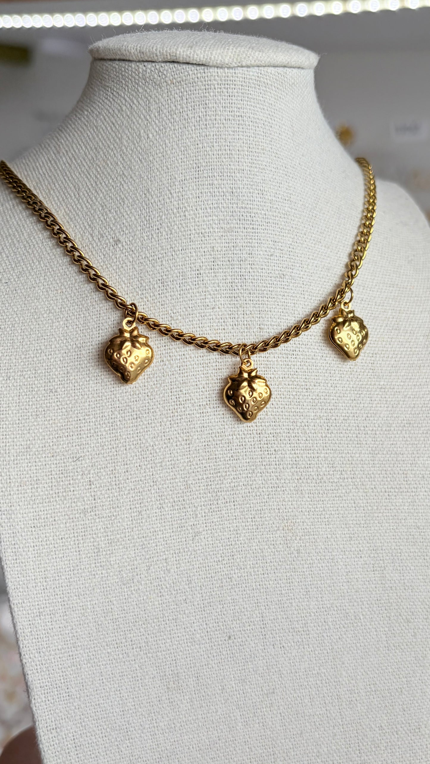 Collar Fresas