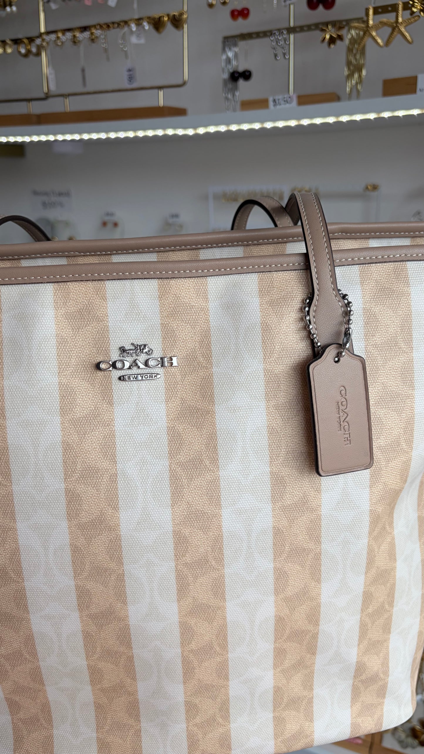 Bolsa Dama City Tote Beige y Blanco Coach