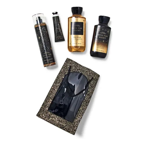 Set Dama Body Wash, Crema Corporal, Body Mist Y Crema De Manos Into The Night B&BW