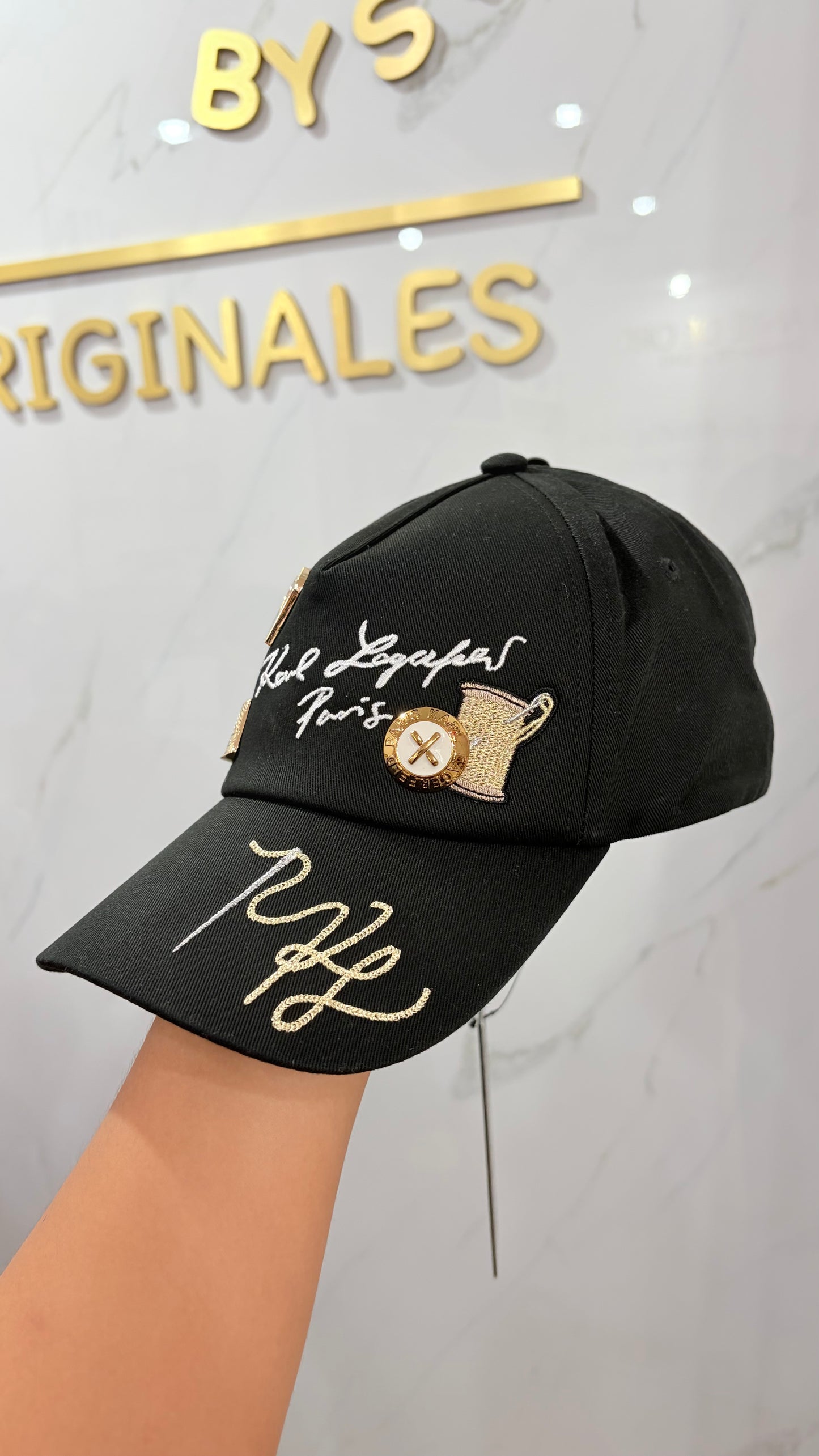 Gorra Negra Karl Lagerfeld