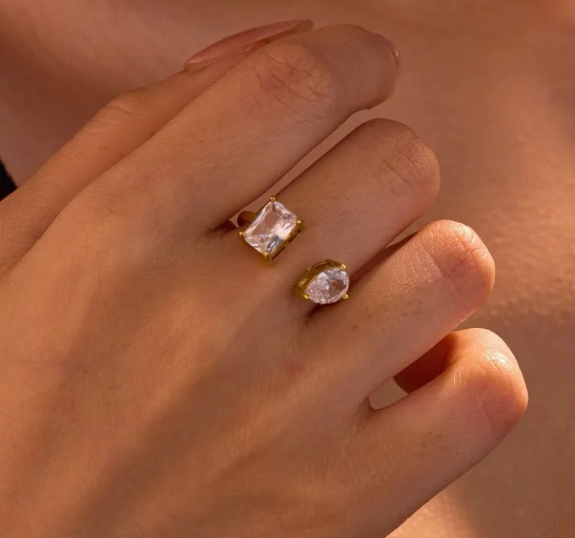 Anillo Daniela