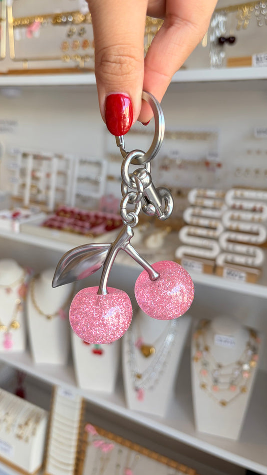 Llavero maxi cerezas rosas y plateado