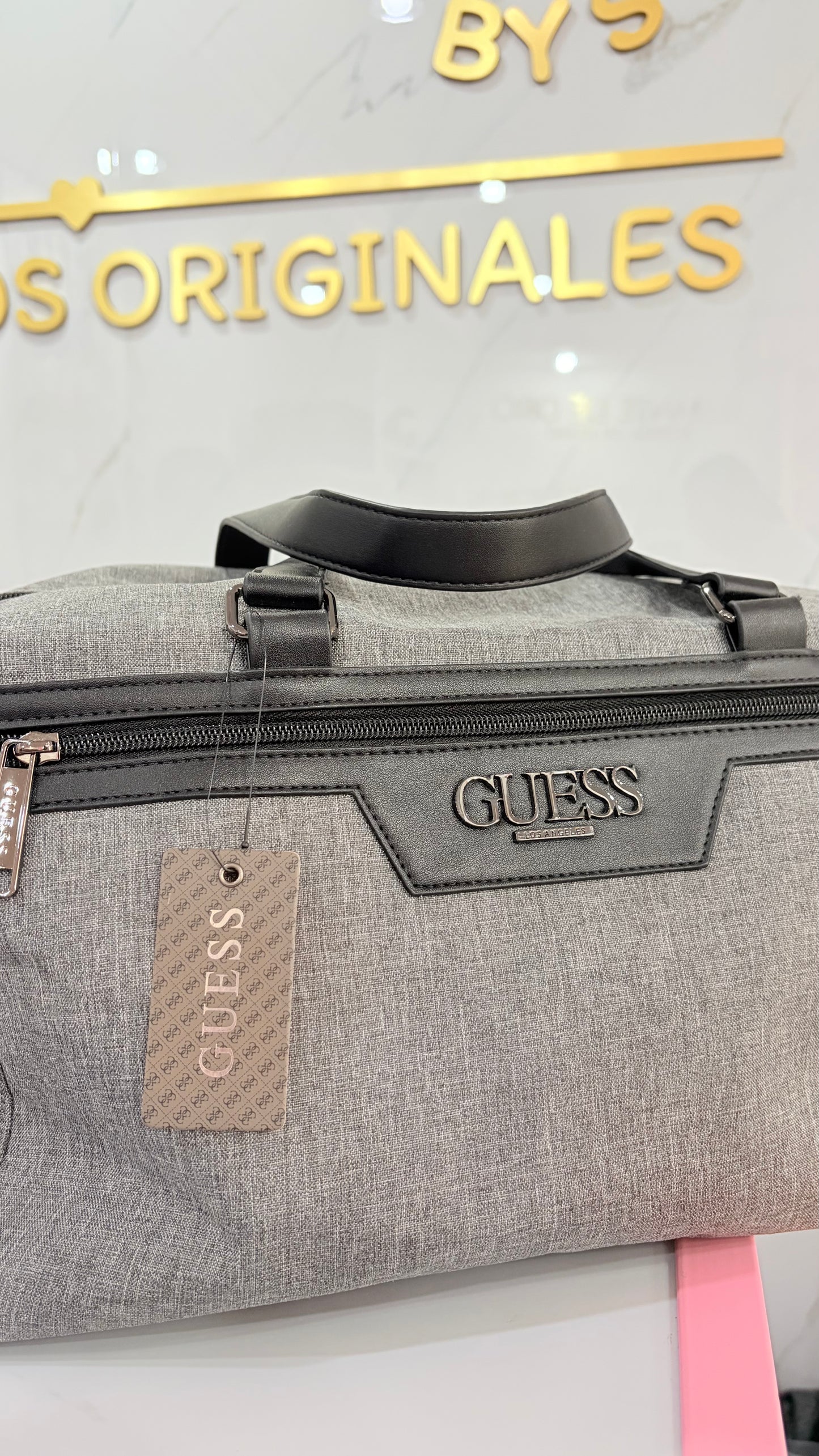 Bolsa Unisex Viaje Gris Y Negro Guess