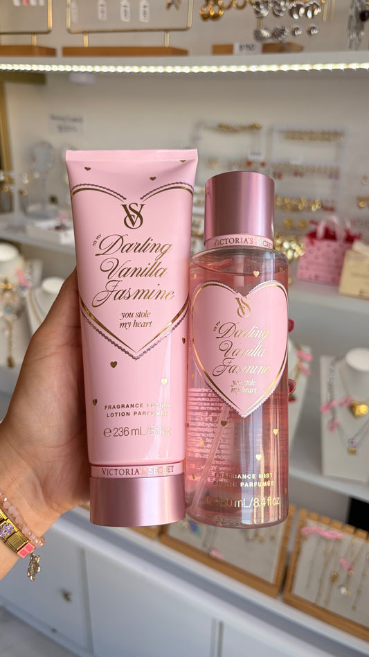 Dúo body mist y crema Darling Vainilla Jasmine Victoria’s Secret