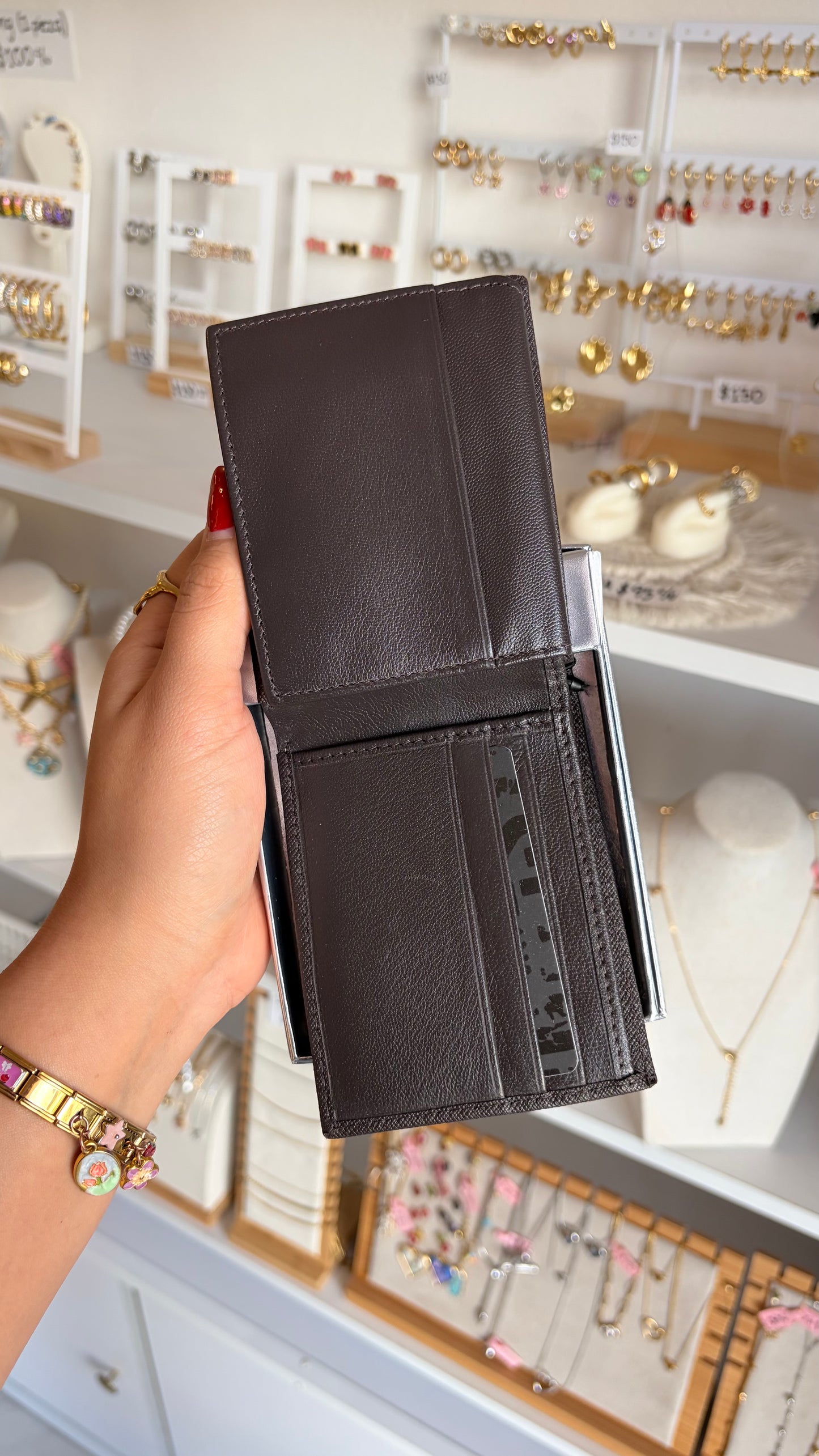 Cartera Caballero Chocolate Oscuro Steve Madden