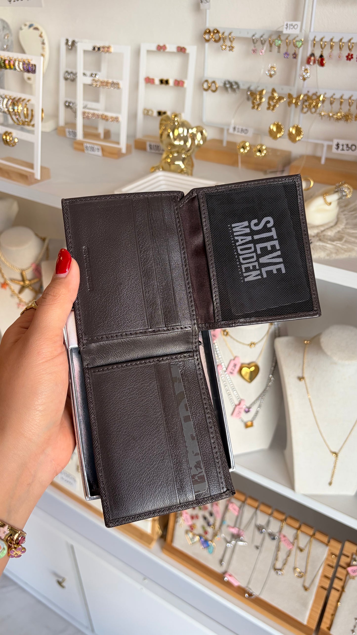 Cartera Caballero Chocolate Oscuro Steve Madden