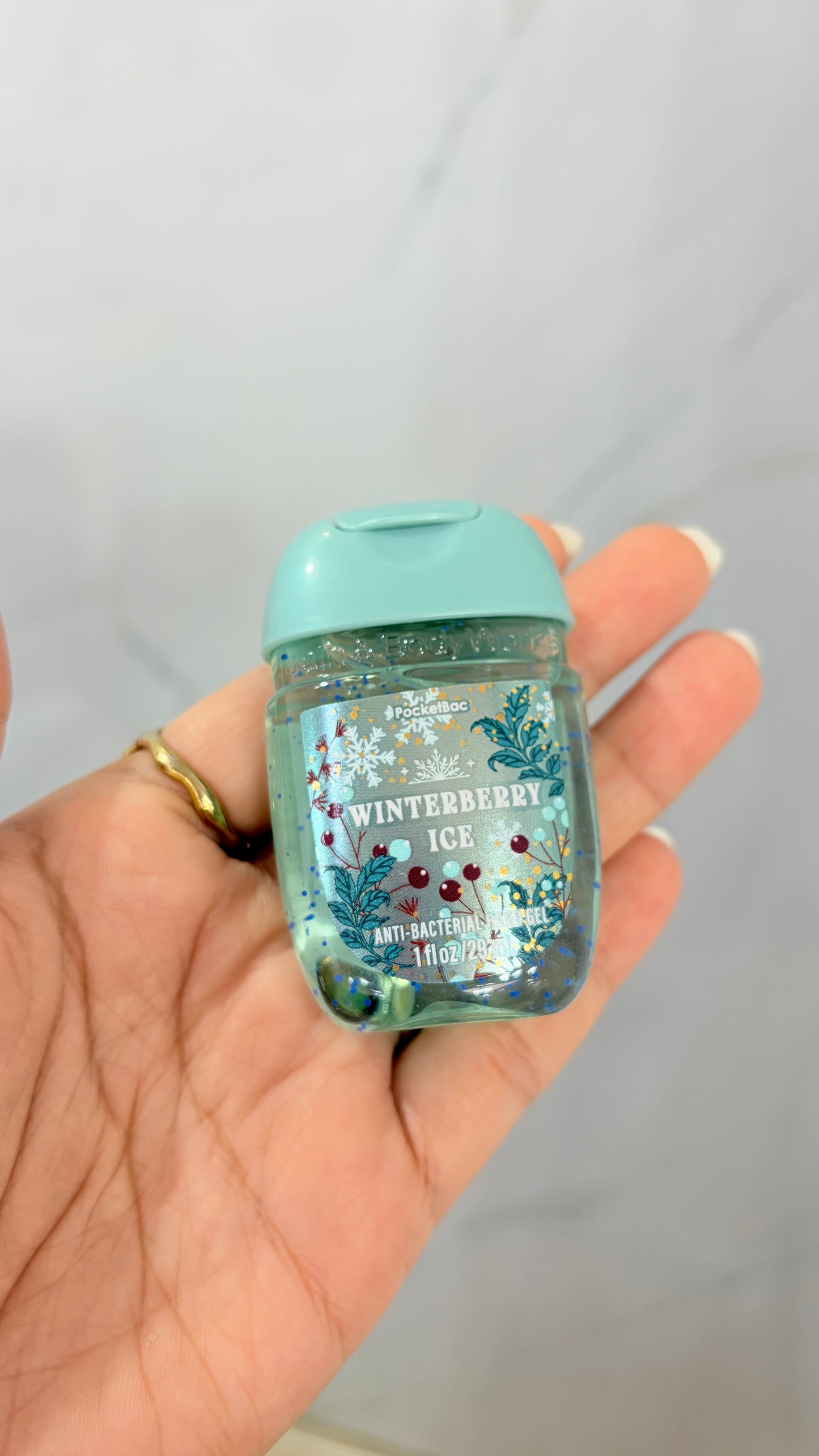 Gel Antibacterial Winterberry Ice B&BW