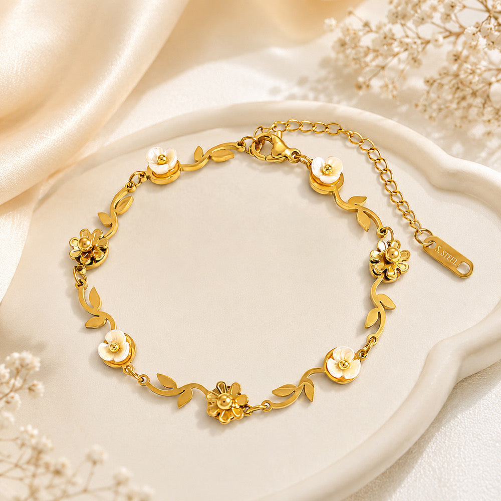 Pulsera Flor Blanca Y Dorada