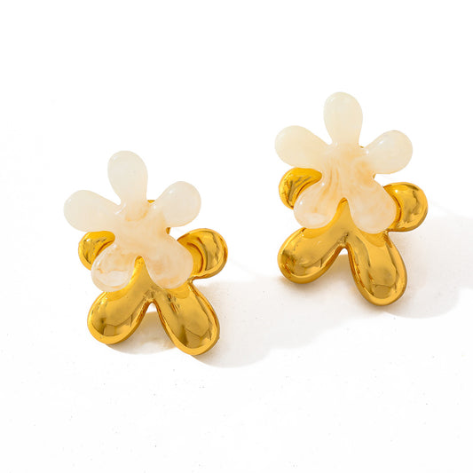 Aretes Flor Blanca Y Dorada