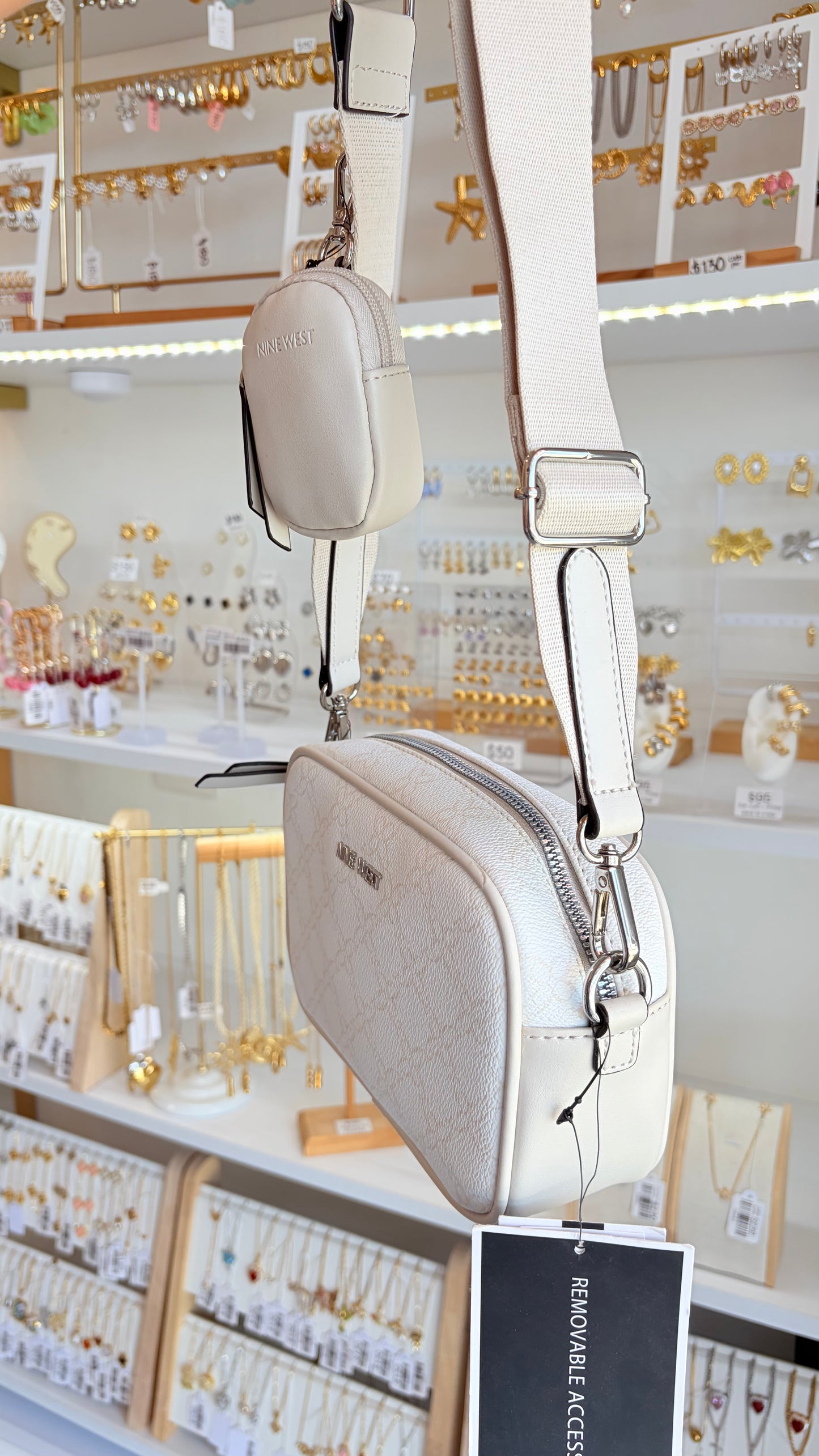 Bolsa Dama Blanca Con Beige Nine West