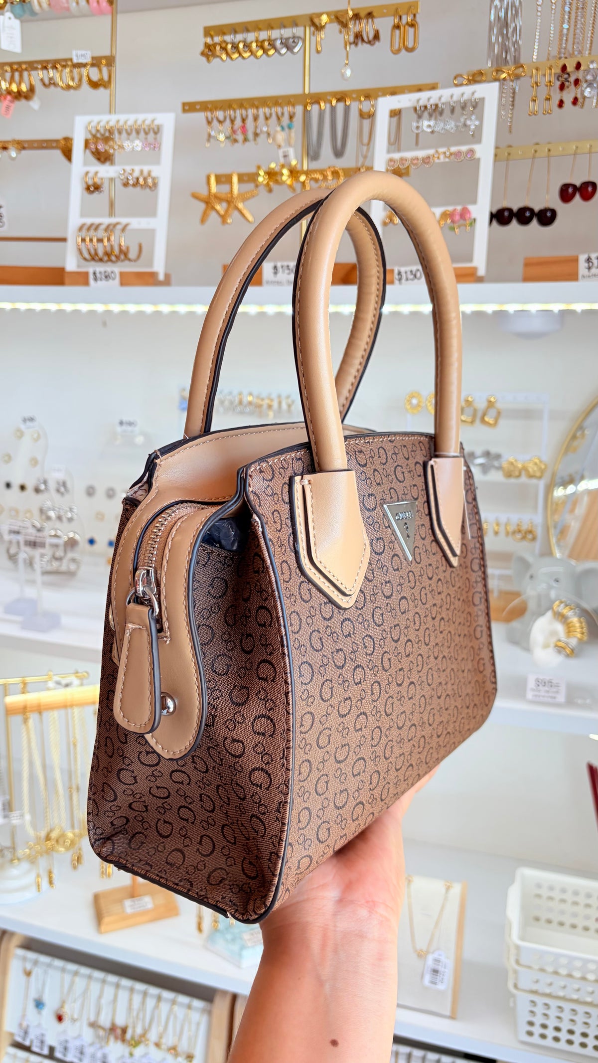 Bolsa Dama Chocolate Guess