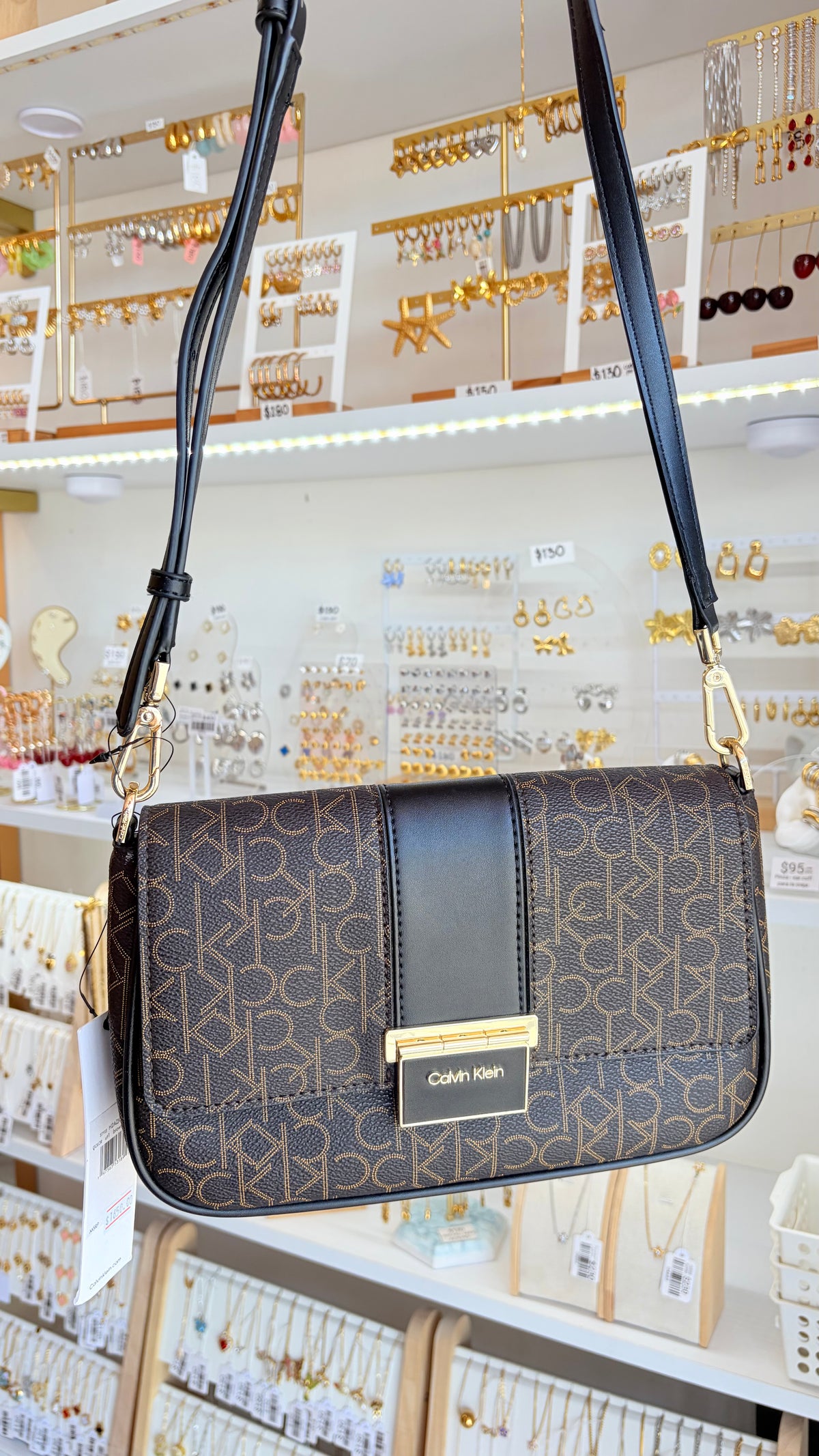 Bolsa Dama Chocolate Y Negro Calvin Klein