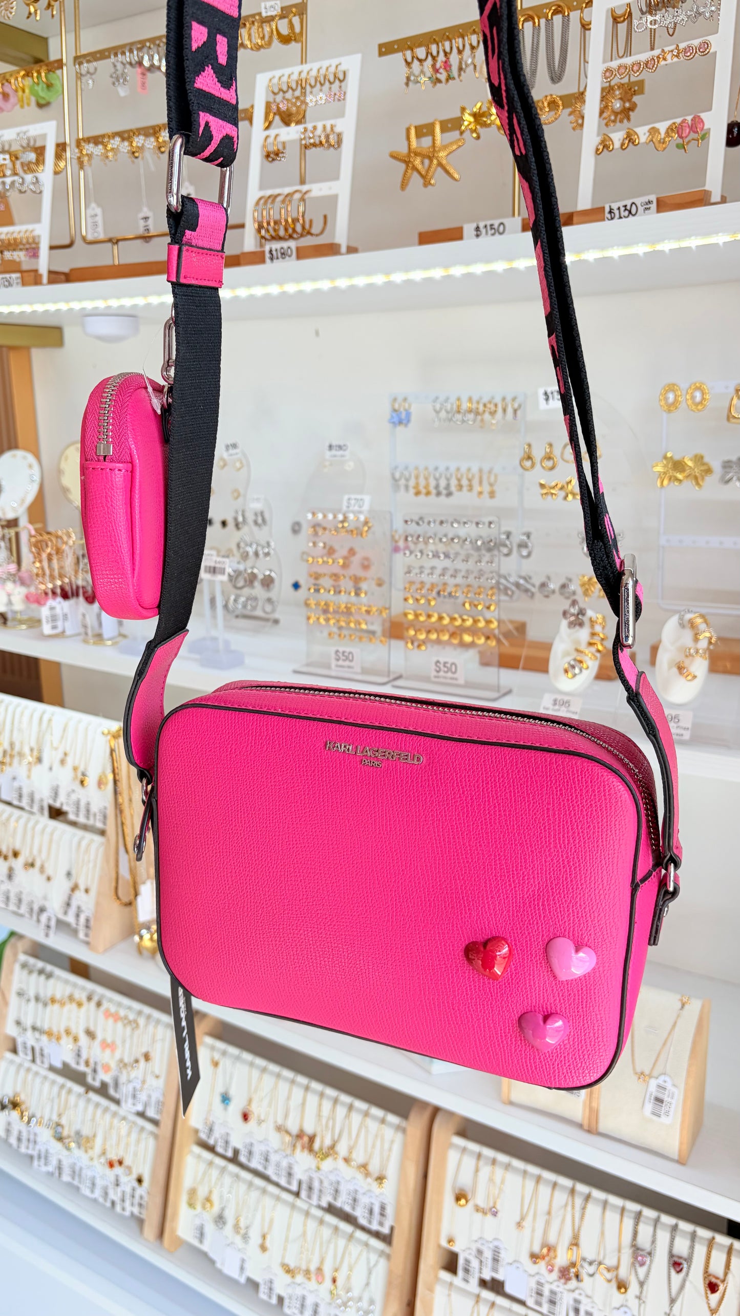Bolsa Dama Crossbody Fucsia Corazones Karl Lagerfeld